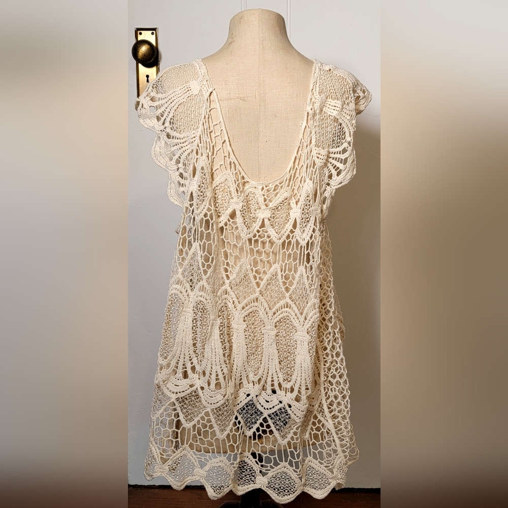 Crochet cotton shirt. Free size. Medium-XL.